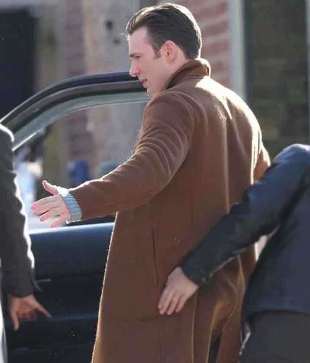 Ransom Drysdale Knives Out Chris Evans Coat